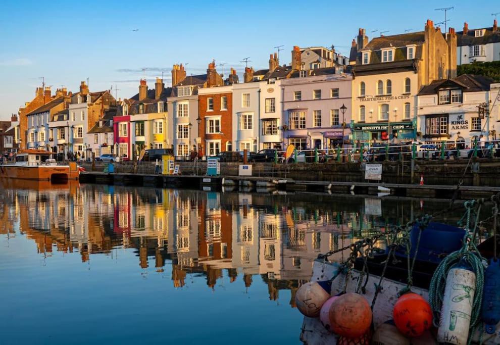 Beautiful 2 Bed Apartment Just Steps To The Beach Weymouth Buitenkant foto