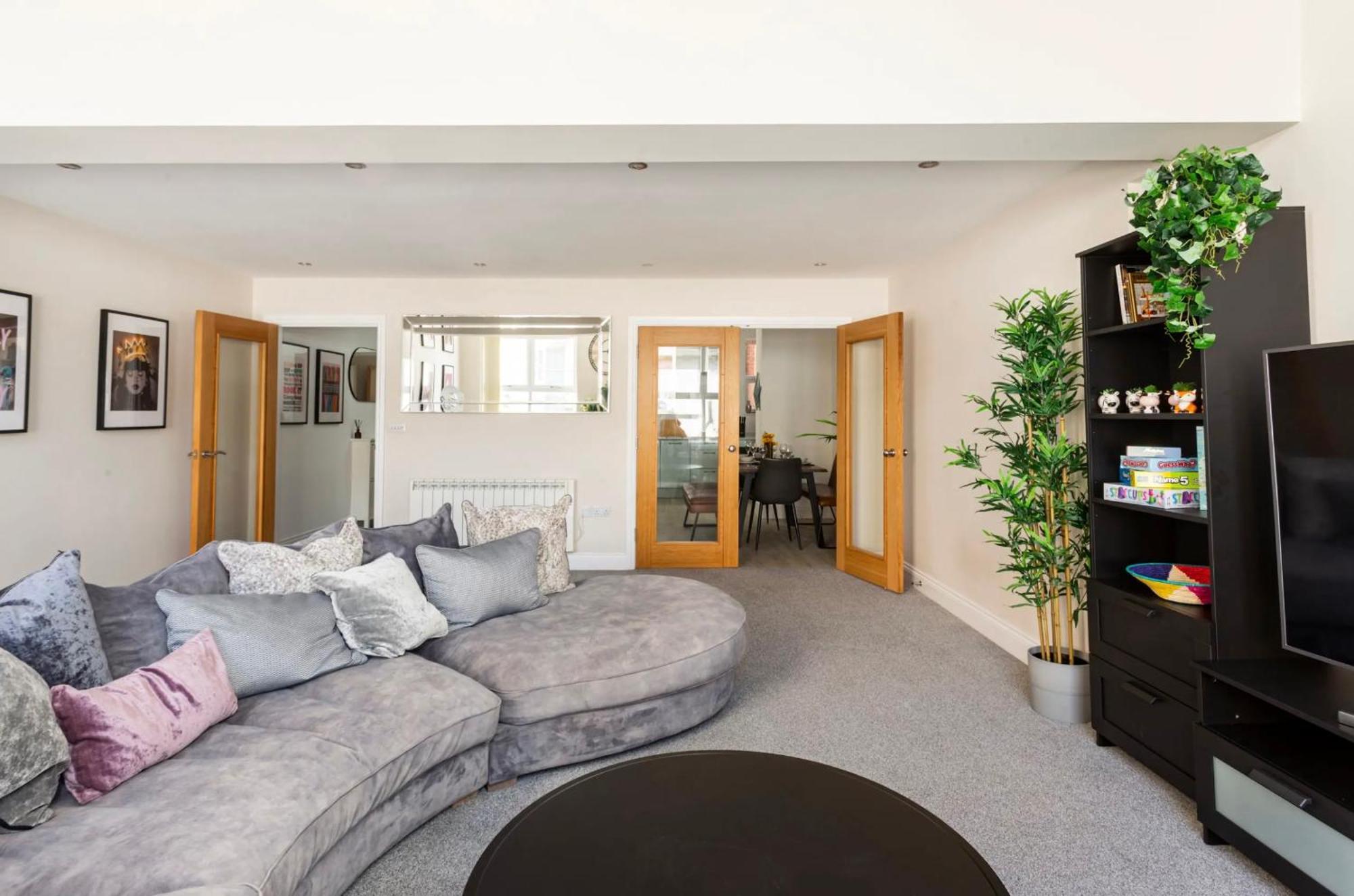 Beautiful 2 Bed Apartment Just Steps To The Beach Weymouth Buitenkant foto